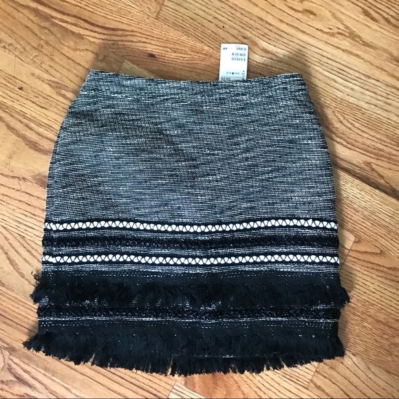 H&M Dresses & Skirts - H&M Tweed Mini Skirt NWT